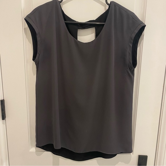 Reversible top (black/grey) - Picture 3 of 6